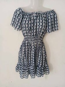 Chic Off-Shoulder Mini Dress