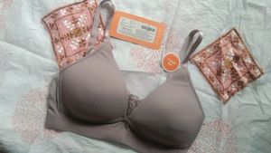 Zivame Beautiful Stylish Bra With Net Design