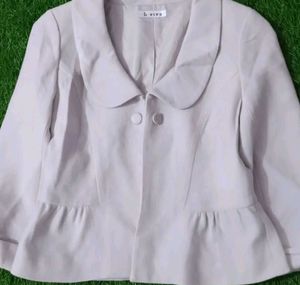 l.vivo Peter Pan Collar Peplum Jacket