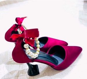Pointed Toe Stylish Heels