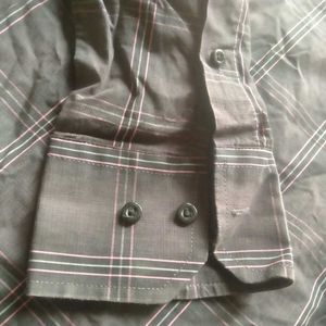 Oleg Cassini Mens Shirt
