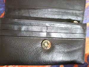 Black hand purse