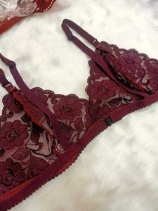 🌹Elegant Burgundy Lace Bra🌹