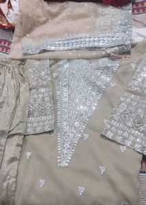 Elegant Ethnic Kurta Set with dupatta