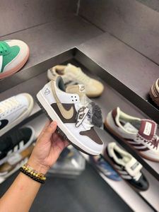 *NIKE SB DUNK BOYS AND GIRLS*