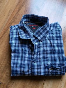 Blue Plaid Casual Shirt