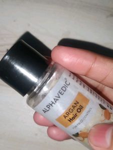 APHAVEDIC agran hair Oil Frizz Control