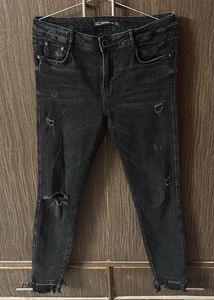 Zara Black Distressed Jeans