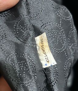 👜 Authentic Michael Kors Tote – new