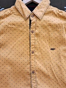 Boy&#39;s Shirt