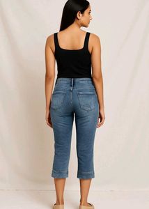 Kraus Cuffed Capri Jeans | 32 Inch Waist | Women