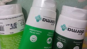 The Derma Co 3 Moisturizers