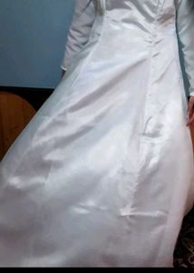 WEDDING WHITE GOWN
