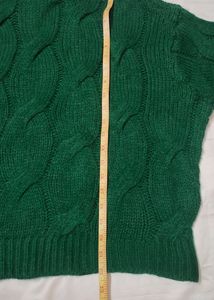 Knitted Pullover