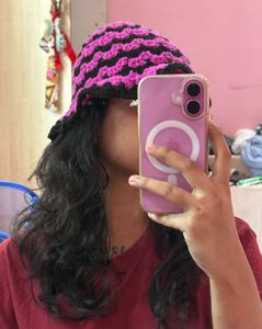 Black &amp; Pink Crochet Bucket Hat 🌺♠️