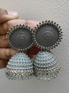 Jhumkas