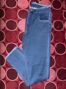 Frayed Hem Jeans