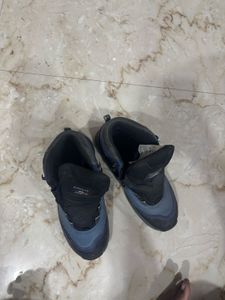 Forclaz Hiking Boots - Size 4.5