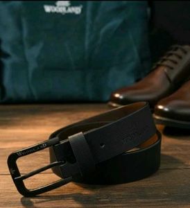 WOODLAND Black Leather Belt