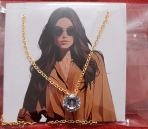 Elegant Gold Necklace