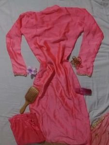 Elegant Pink Embroidered Kurta Set😘