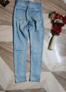 (Negotiable)Denim High-Waisted Shorts