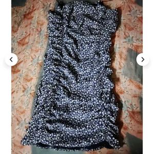 Bodycon Dress🫶🏻🎀 And The Size Is XS✨