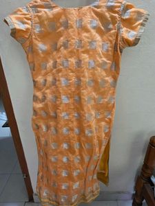Mango Shade Silk Kurta L