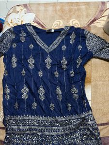 Elegant Navy Blue Embroidered Kurti