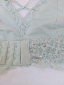 Victoria&#39;s secret Lace Halter Bralette