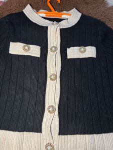 Elegant Black & Cream Cardigan