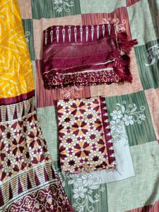 Unstitched Lhenga Set