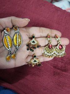 Earrings Set