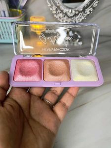 Hilary Rhoda Get Glow Highlighter Palette