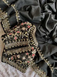Saree With Blouse