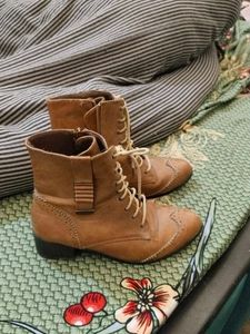 Boots For Women Brown Colour