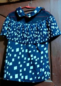Blue & White Diamond Print Top