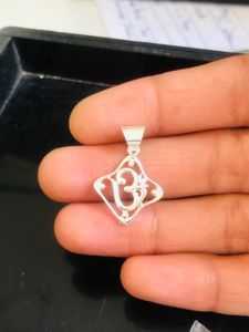 Om Pandal Pure Silver (wt:-1.600g)