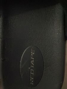 RedTape Black Flipflops