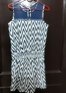 Chevron Print Sleeveless Dress, Size -S