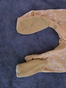 Yellow Onesie Winter Bany 6-9m