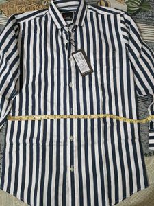 Mens L size shirt checked new with tag