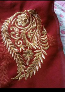 Price Drop Beautiful 3 Pc Suit With Dupatta