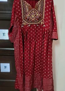Beautiful Nyara Cut Kurti With 4 side Border Dupat
