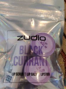 Zudio Black Currant Lip Set