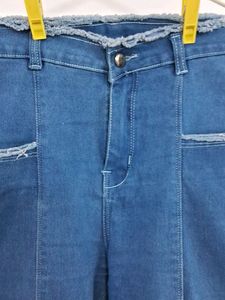 Boot-cut Jeans