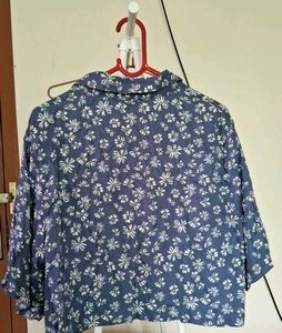 Floral Print Cropped Blouse