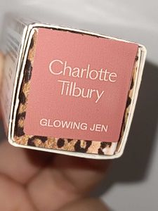 Charlotte Tilbury Hot Lips 2.0 Glowing Jen