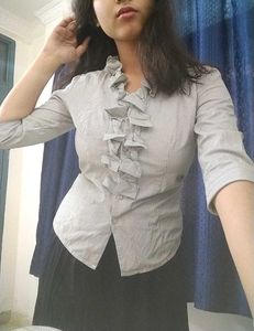 Striped Ruffle shirt