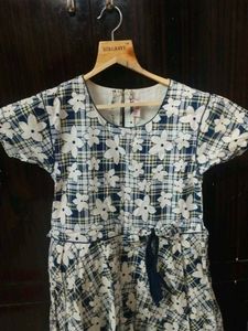 Black And White Flower Printed Dress